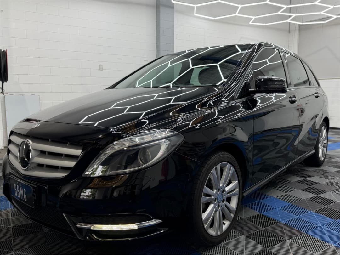 2013 Mercedes-Benz B180